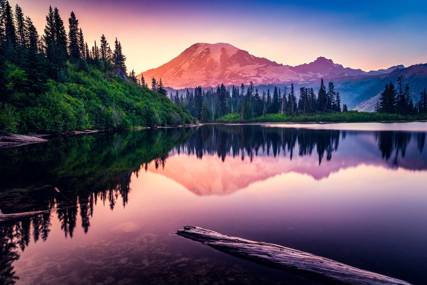 mountain reflection in bench lake mt rainier national park washington america usa 771455705 eb3d376f807448c8a0d68fb9713d5b71